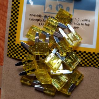Cầu chì xe ga xe số từ 5A~25A.
