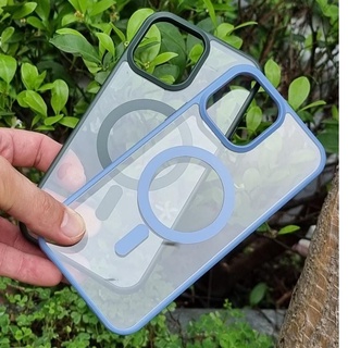 Ốp lưng X&amp;M trong viền màu hỗ trợ sạc Magsafe Cho iPhone 13, 13 Pro, 13 Pro Max, 12 Pro Max lưng trong suốt siêu đẹp