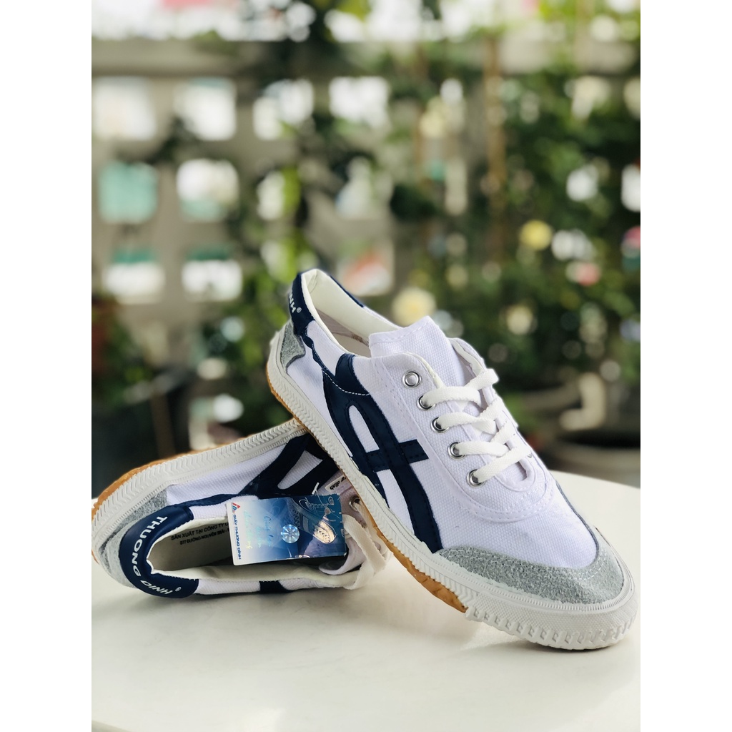 Giầy bata thượng đình