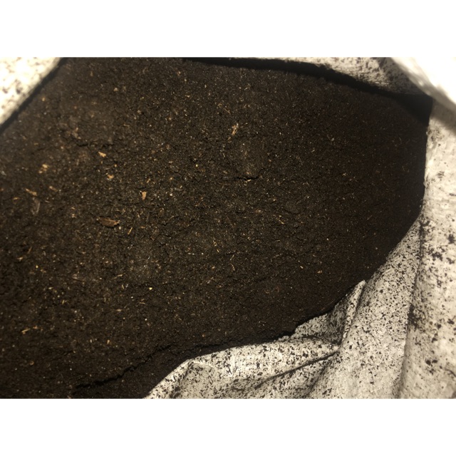 1kg phân trùn quế