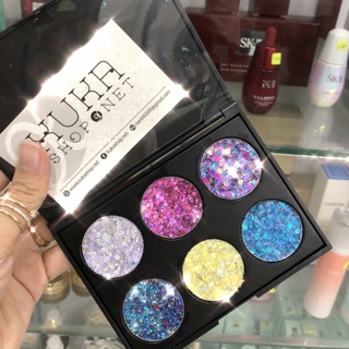 Nhũ dính mặt chụp beauty