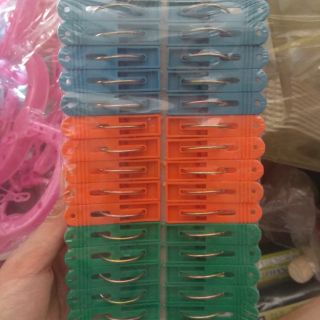 Vỉ 30 kẹp nhựa mini nhiều màu