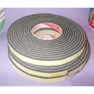 Băng keo xốp đen dày 5mm khổ 1,5x500cm