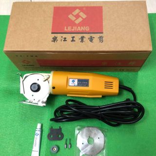 Máy cắt vải cầm tay cao cấp YJ-70A