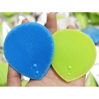 Dụng cụ rửa mặt và massage silicon mềm dẻo Suri Facial Cleansing Fad Hàn Quốc