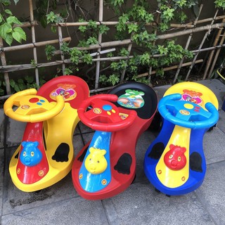Xe lắc Song Long cho bé có nhạc hàng Việt Nam chất lượng cao