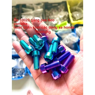 ốc  titan gr5 10li23 trụ gắn  pas heo dầu dòng xe yamaha