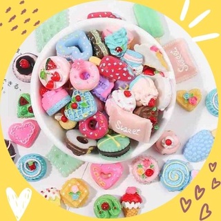Set 10 charms các loại bánh kẹo để trang trí DIY ốp điện thoại, gương, cặp tóc...
