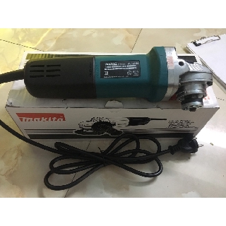 Máy mài góc một tấc makita 9556