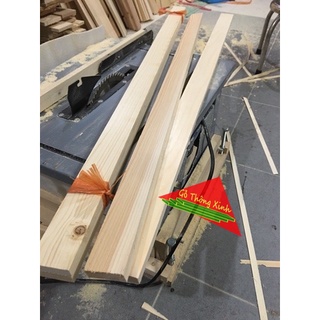 Bó 2 thanh gỗ dài 1m, rộng 4cm, dày 1.5cm làm khung sườn,làm kệ, decorde, ốp tường