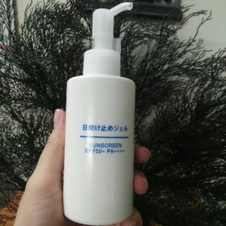 Kem chống nắng Muji spf 50+