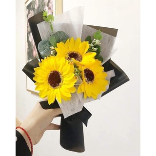 Hoa Kỷ Yếu tặng lễ tốt nghiệp - Hoa hướng dương sáp vĩnh cửu 3 bông