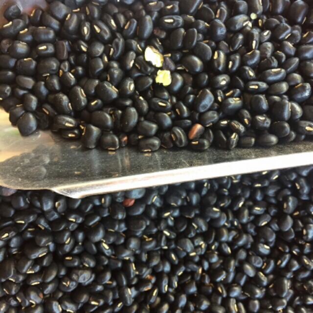 Đỗ đen xanh lòng (1kg)