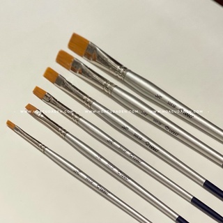 [DA ĐEN] Cọ Đầu Vuông Hand 3053F