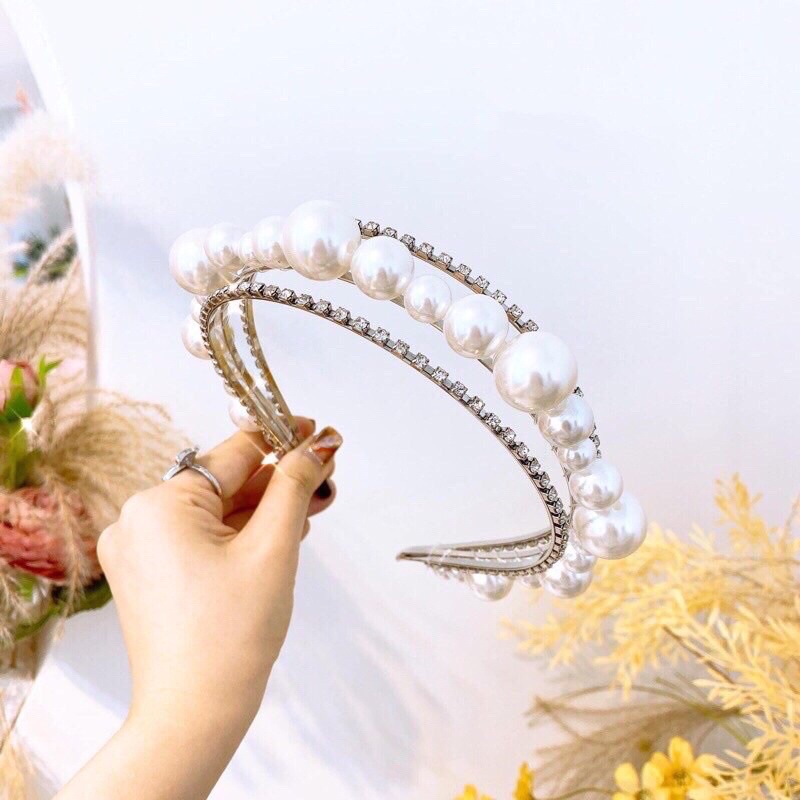BỜM TÓC ĐÍNH ĐÁ