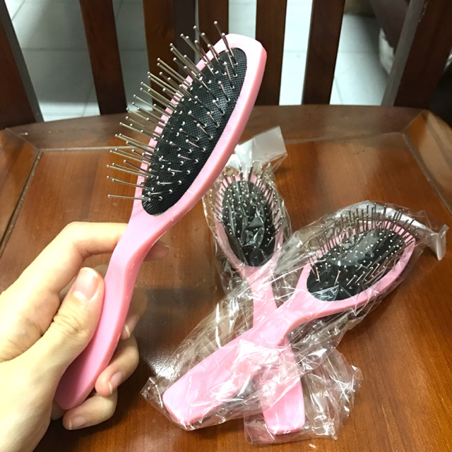 Lược to chải tóc giả