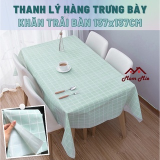 [THANH LÝ HÀNG TRƯNG BÀY] [137x137cm] Khăn trải bàn caro, nhựa PVC chống thấm nước - TL43