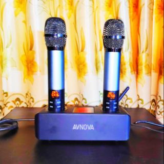Micro không dây karaoke thần thánh AVNOVA