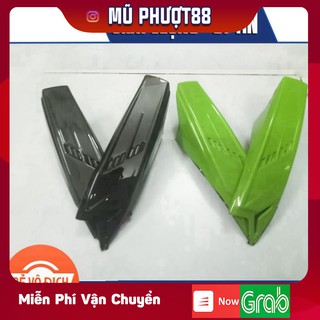 Sừng gắn nón bảo hiểm fullface - sừng gắn được cho mũ 3/4 đầu luôn.
