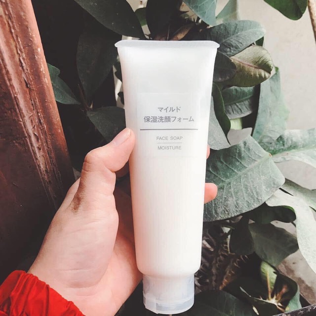 Sữa rửa mặt