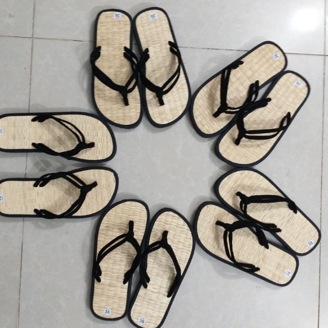 Dép chiếu coi thắt 2 dây..