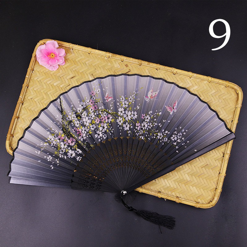 Quạt cổ trang, quạt lụa xếp màu sẫm