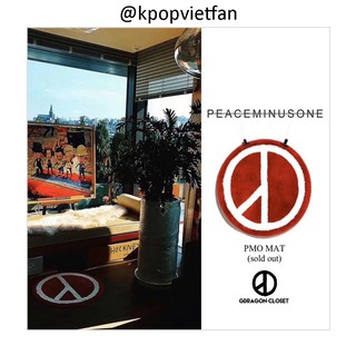 Thảm trang trí logo coup PMO PEACEMINUSONE lông bông giống GDRAGON trưng bày trong nhà riêng