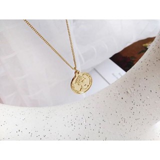 Dây chuyền tone vàng thiết kế thanh lịch