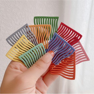 Lược cài tóc nhựa cứng Mua Tất nhiều màu size nhỏ (muatatshop)