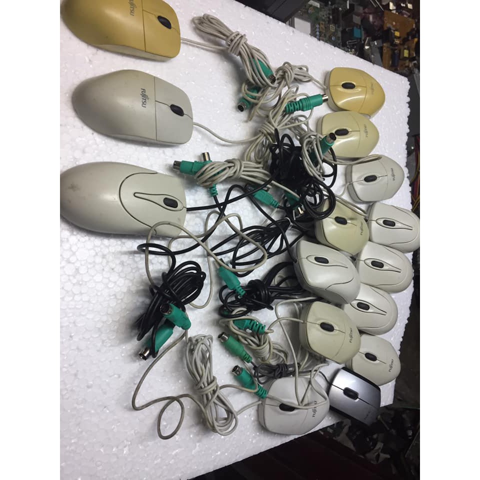 Chuột máy tính Cổng tròn hoặc Cổng USB