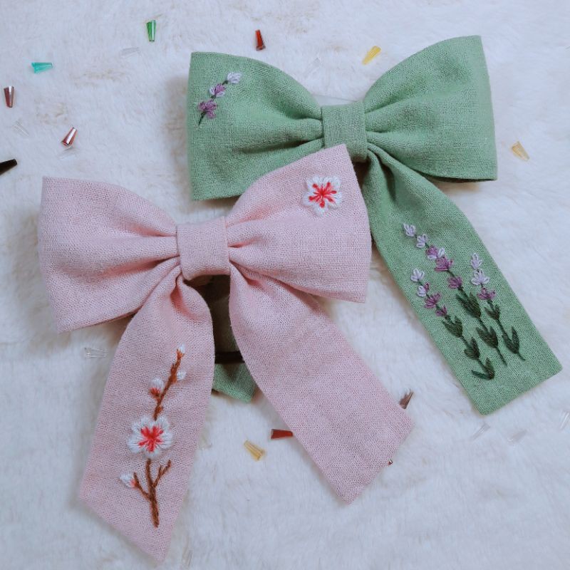 Nơ cột tóc thêu tay handmade