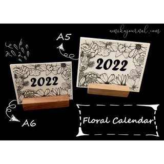 Lịch năm 2022 có âm lịch - FLORAL CALENDAR BY amika - Đế gỗ tự nhiên trang trí bàn học (MIỄN PHÍ in tên riêng, quote)