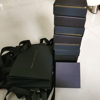 Combo/10 hộp + túi sách Daniel đựng vòng