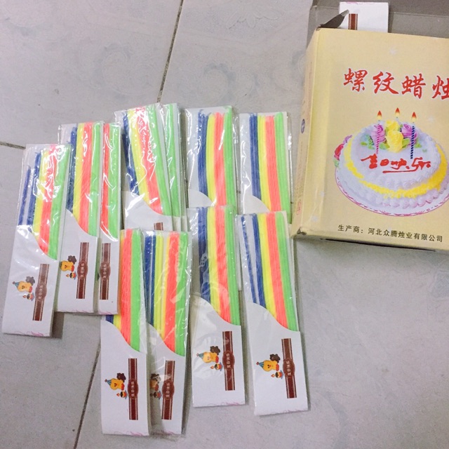 Nến tăm dài (1 hộp 24 vỉ và 45 vỉ)