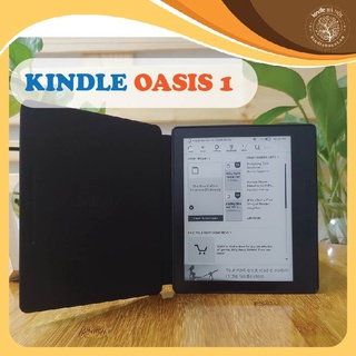Máy đọc sách Kindle Oasis 1 (8th) đi kèm Charging cover, có phím chuyển trang, nghe Audible, màn 6inch 300PPI