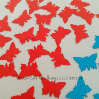 100 con bươm bướm size nhỏ: 1.5x0.8cm bằng giấy màu cứng- Hình trang trí, đồ trang trí phòng, thủ công_mỹ thuật, thiệp