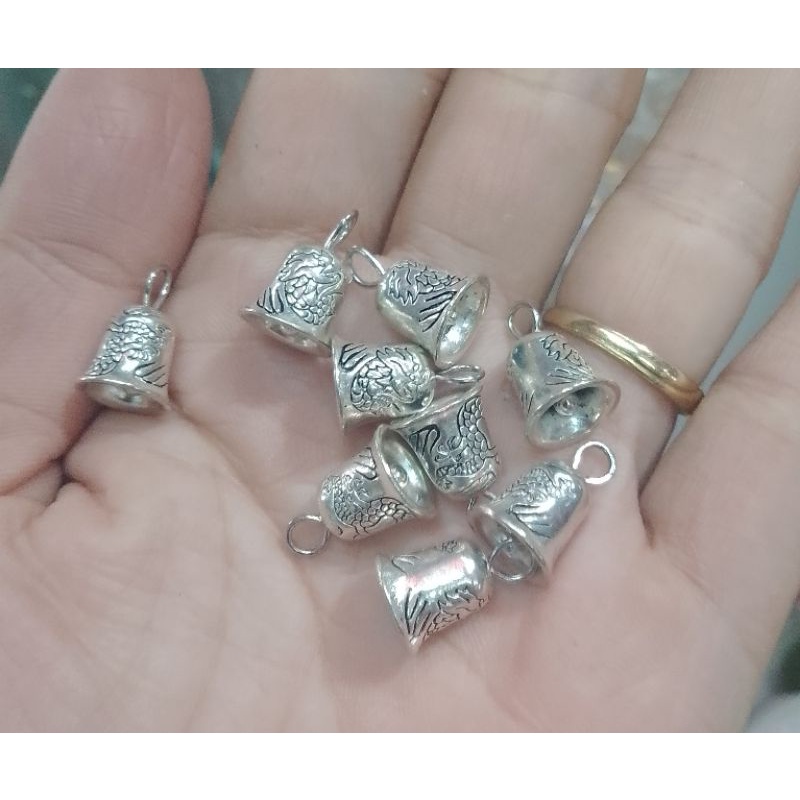 Charm chuông xi bạc 10 cái