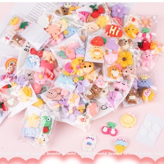 Miếng Dán Trang Trí Điện Thoại Họa Tiết Hoạt Hình 3D Dễ Thương Cho iPhone