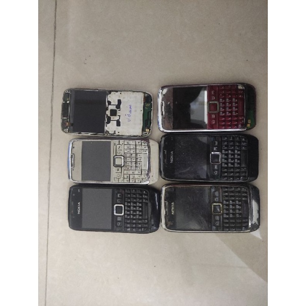 Nokia E71 vỡ màn