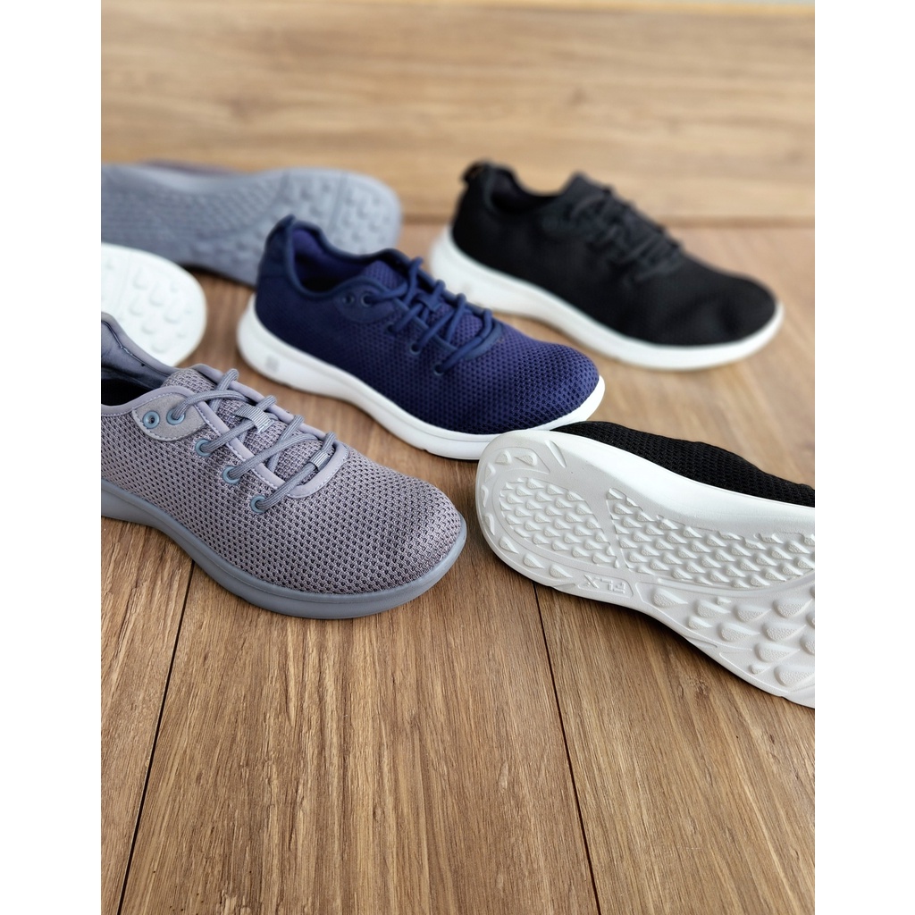 Giày sneakers FLX