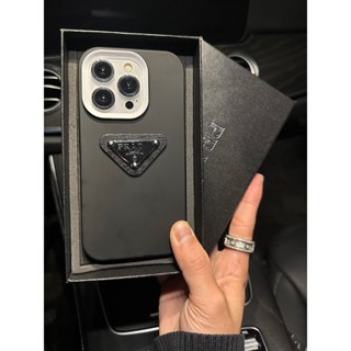 Ốp Điện Thoại Silicone Mềm Chống Sốc In Hình Prada 3D Cho iPhone 14 Pro Max Plus 13 12 11 Pro Max XS XR X 8 7 6 6S Plus + SE 2020 Ốp Điện Thoại Thời Trang Cho Iphone