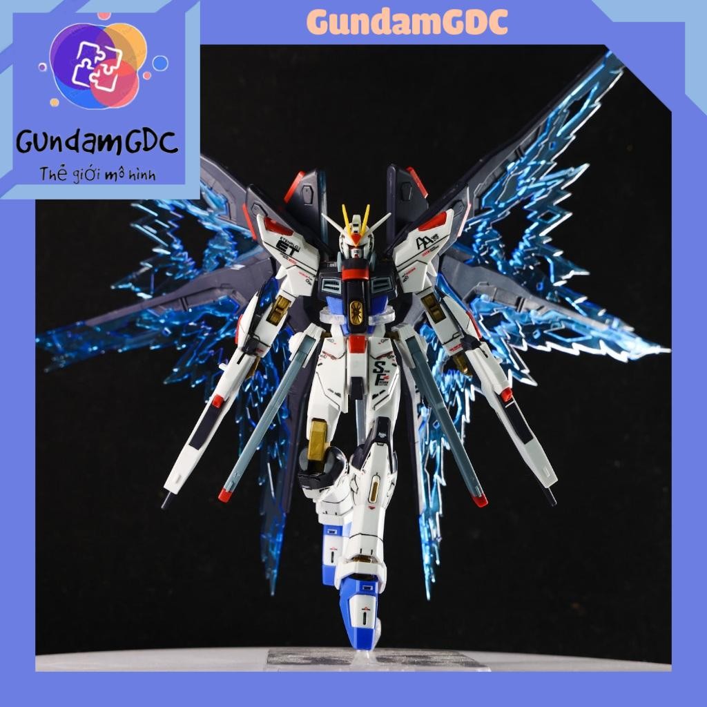 Mô Hình Lắp Ráp HG Strike Freedom + Wing Of Light (Tặng kèm decal và base)