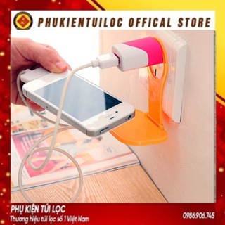 AN Giá Đỡ Để Điện Thoại Khi Sạc Điện Tại Ổ Cắm