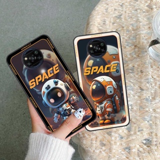 Ốp lưng Xiaomi Poco X3 / Poco X3 Pro hình robot người máy phi hành gia vũ trụ space độc đáo rẻ đẹp