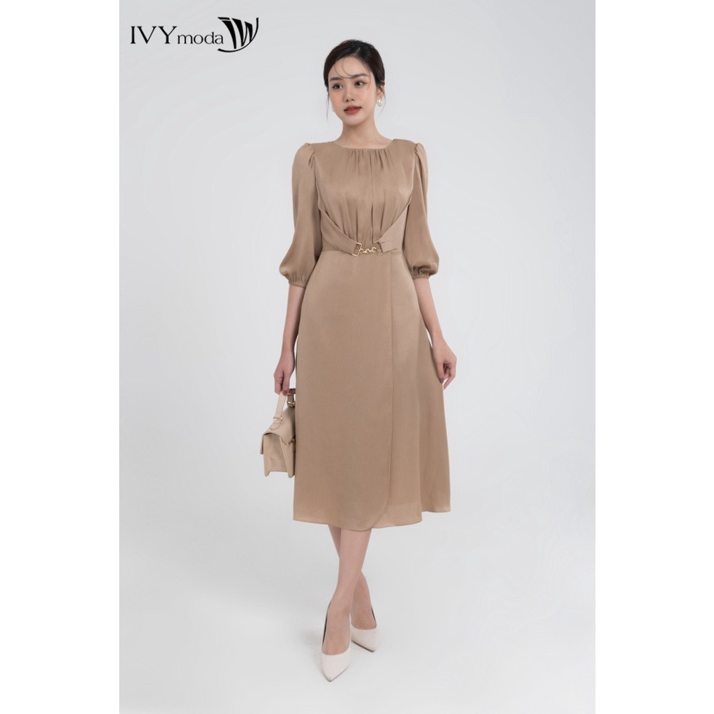 Đầm lụa lệch tà dáng maxi IVY moda MS 48M8002