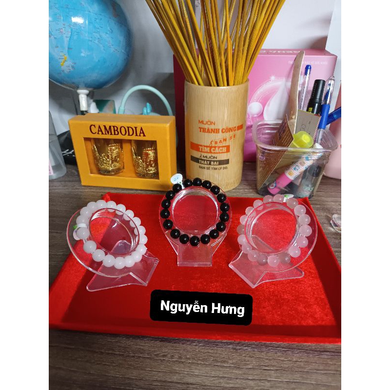 Đế để vòng chuỗi