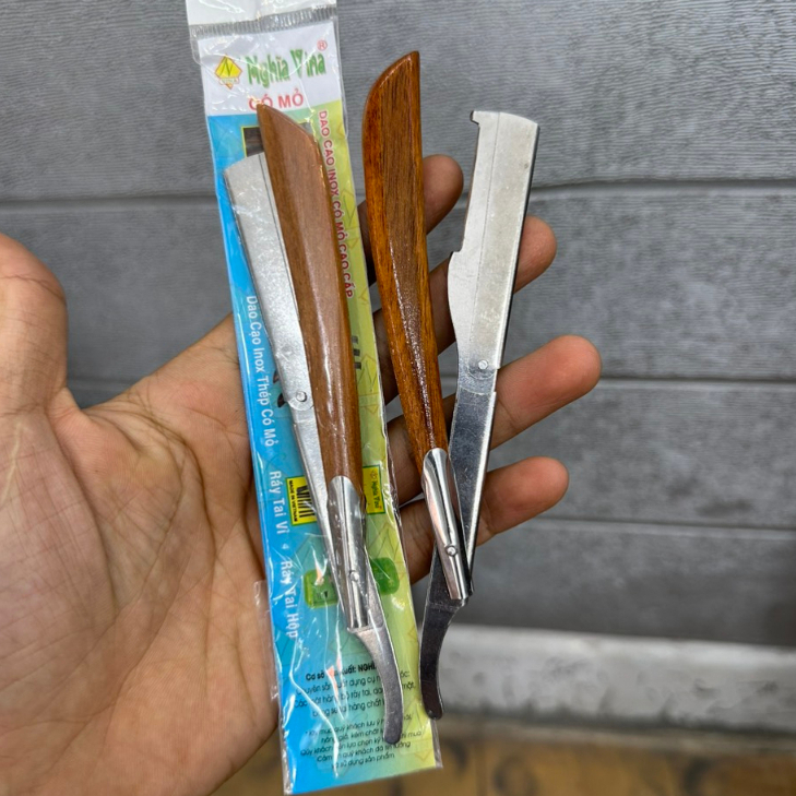Dao cạo cán gỗ