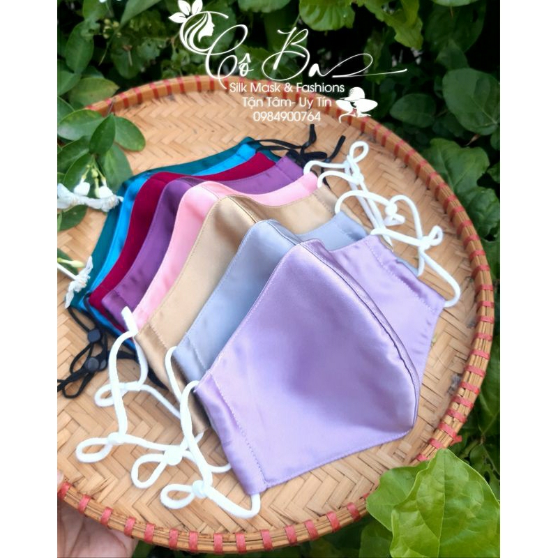 Khẩu trang vải lụa (lụa latin) mỏng nhẹ, mát