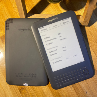 [Mã 156ELHA80K giảm 6% đơn 400K] Máy đọc sách Amazon Kindle Keyboard 3