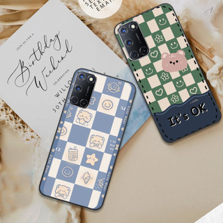 Ốp Oppo A52 / A92 in hình họa tiết kẻ caro mặt cười trái tim đẹp hot trend
